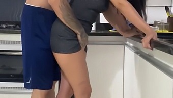 Wife'S Kitchen Cleaning Interrupted By Hot Sex - Onlyfans Clip