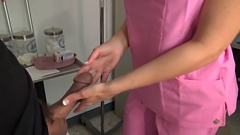 Amateur Nurse Indulges In Medical Role Play With Patient