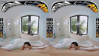 Kiana Kumani'S Bath Time - A Virtual Reality Experience