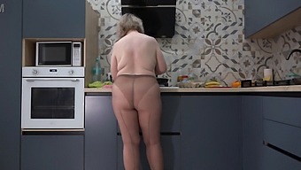 Curvy Wife In Nylon Pantyhose Offers Breakfast In A Steamy Kitchen Scene